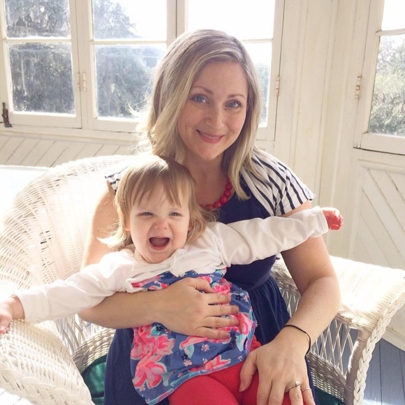 Meet your Posher, Sara s. - Picture 2 of 3